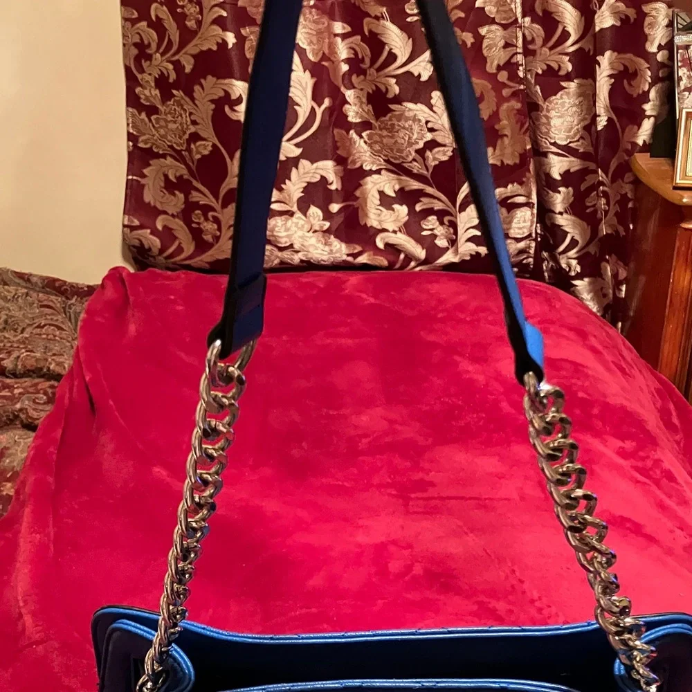 Charming Charlie Royal Blue Quilted Satchel - Picture 8 of 9